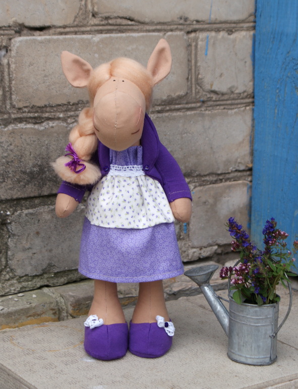 Лошадка Поли)