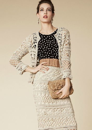 Кто со мной?? Шикарный костюм из коллекции Dolce&Gabbana; 2013 крючок
