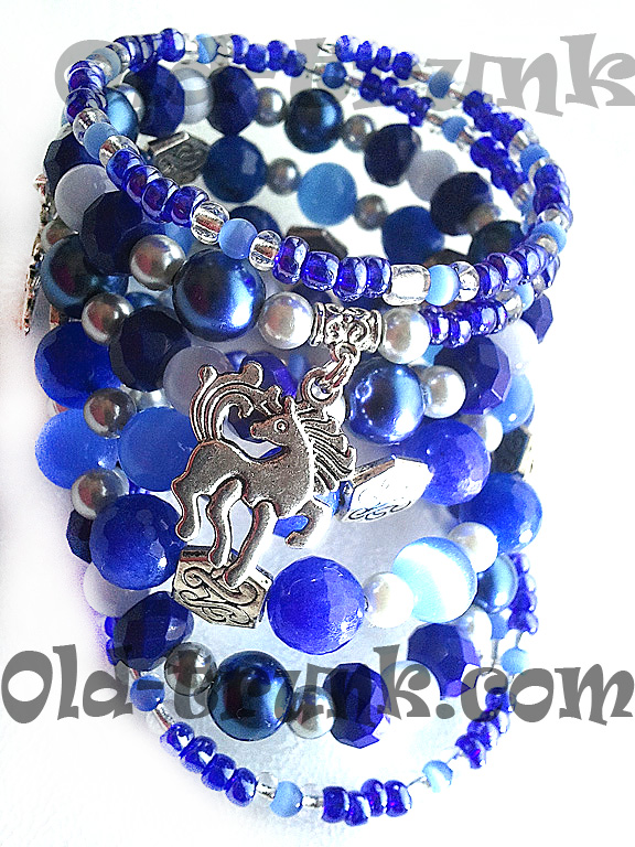 Браслет с агатом. Год синей лошади 2.