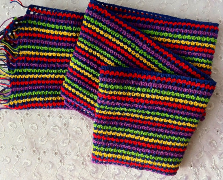 Веселый шарф