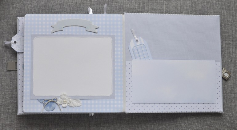 Альбом для малыша с кроликами))