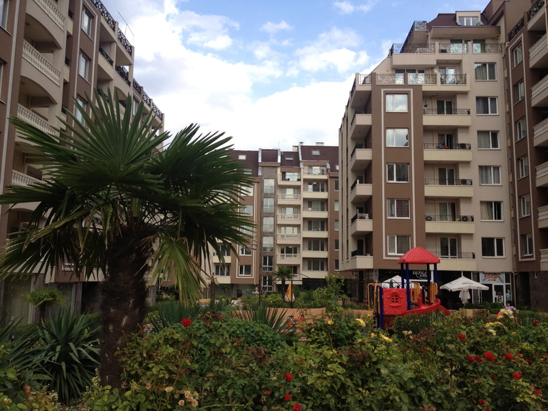 Продаю апартаменты в VIP комплексе перла( БОЛГАРИЯ)