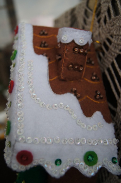 ...Пять минут ...