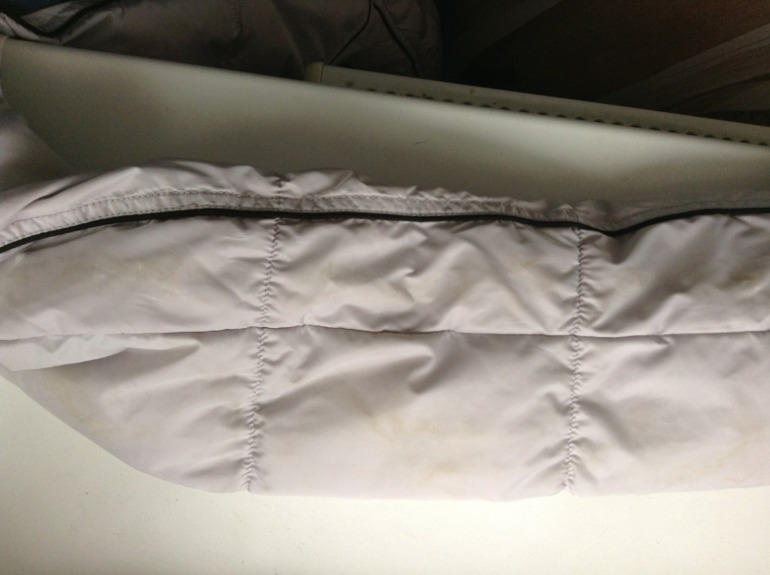 SOS!!! Пятна на зимнем пальто!!!