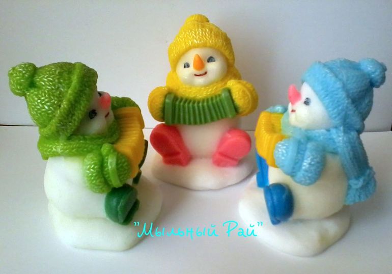 Мои любимые - снеговик с гармошкой и Пухлик