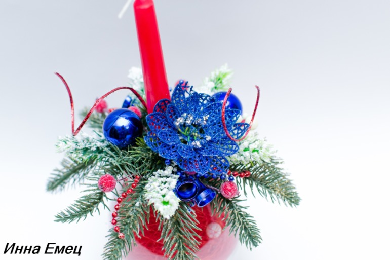 Новогодняя