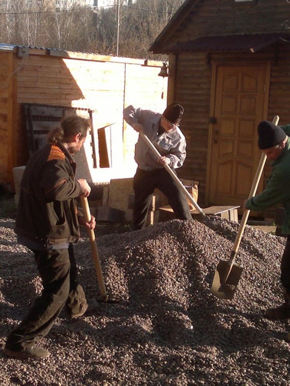 Просьба о помощи в строительстве храма, Москва (от моей подруги)