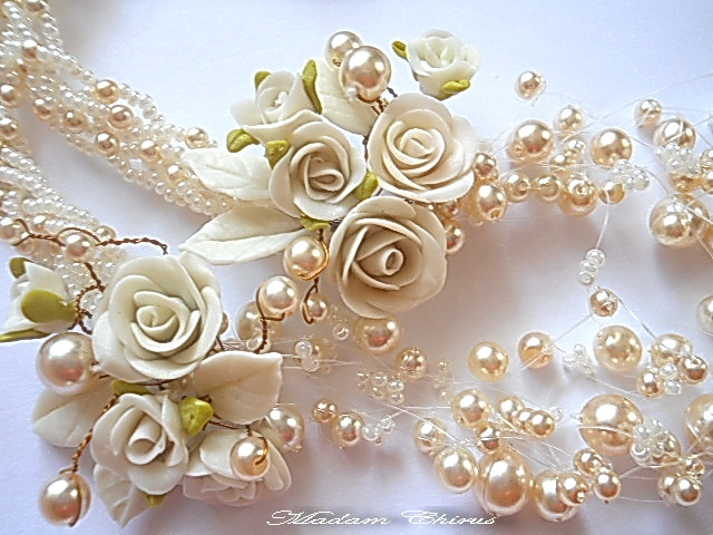 Сливочные розы