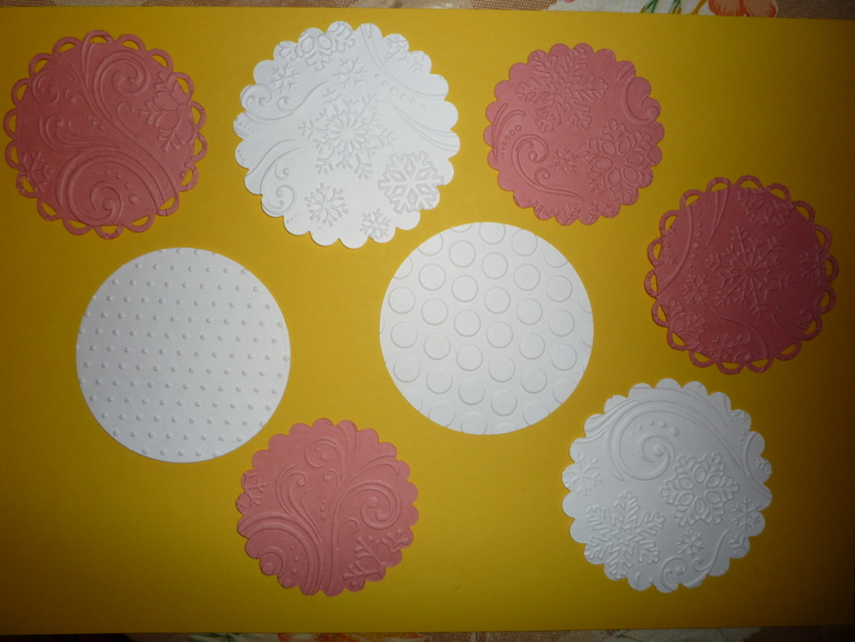 Продам вырубку с тиснением и бумагу с тиснением.