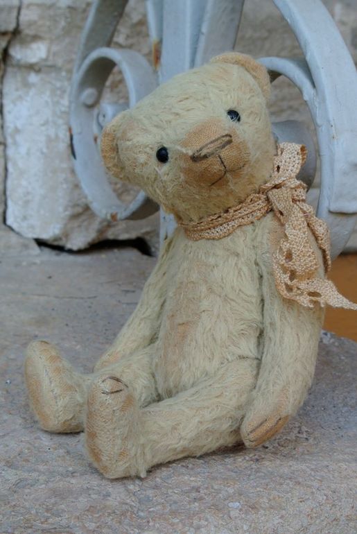 Мишка в стиле антик.