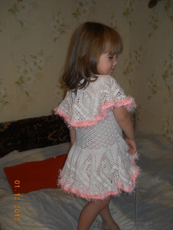 Новогоднее платье (не закончено)