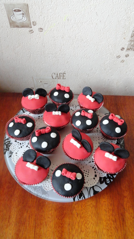 Капкейки Минни Маус