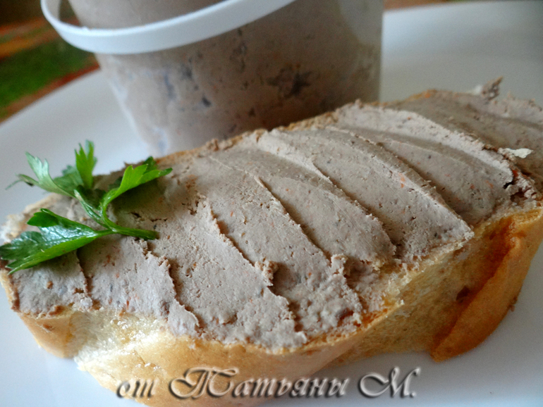 Паштет нежный из печени цыпленка (мультиварка, быстро и просто)