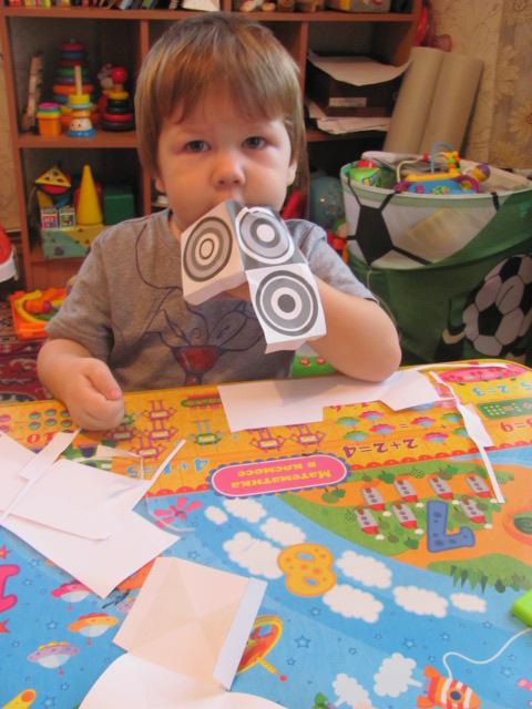 Наша первая ТН. Геометрические фигуры.