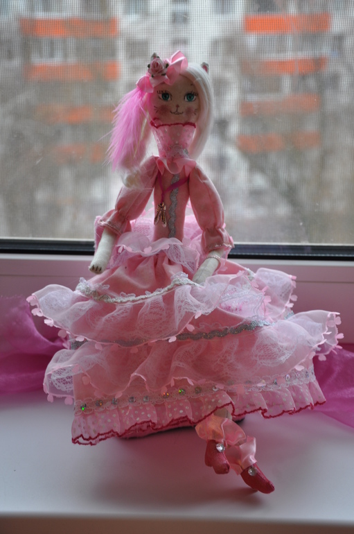 Кошкин Дом. Кошка