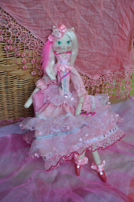 Кошкин Дом. Кошка