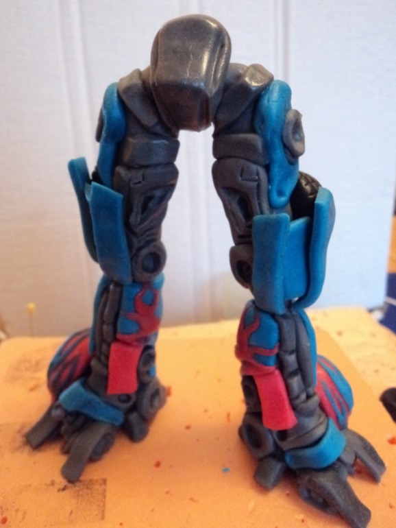 Оптимуса из пластилина. Лепка трансформеров. Пластилиновые трансформеры. Оптимуса из пластилина. Оптимуса из пластилина.