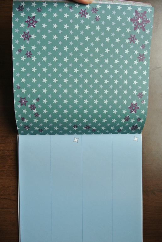 Новогодние украшения от Клевер. Не удержалась.