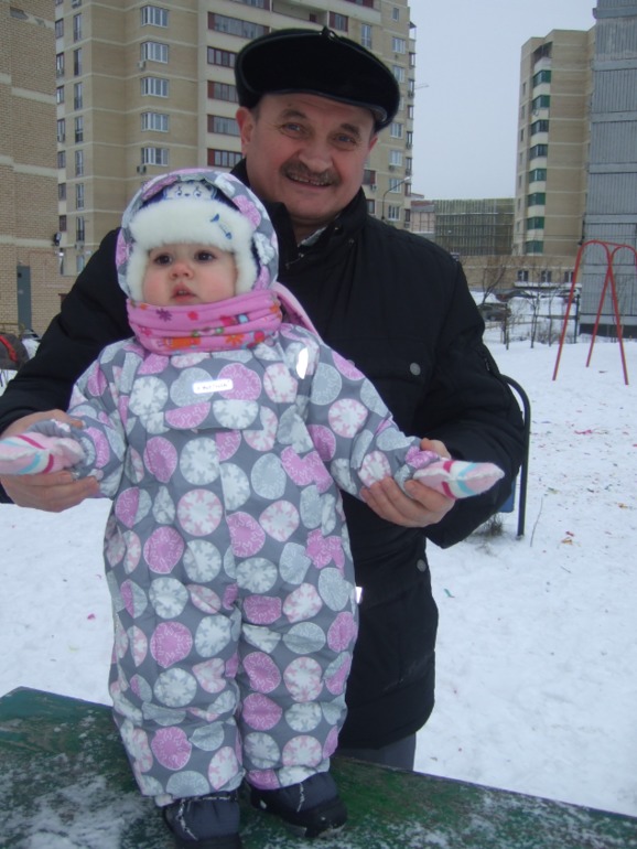 продаю зимний комбез и поддеву, б/у