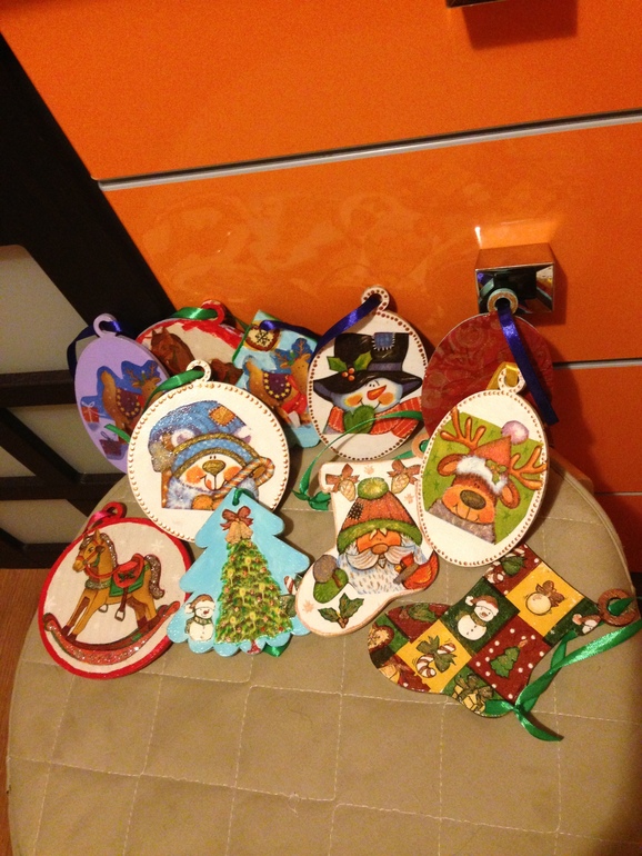 Наши новогодние игрушки!