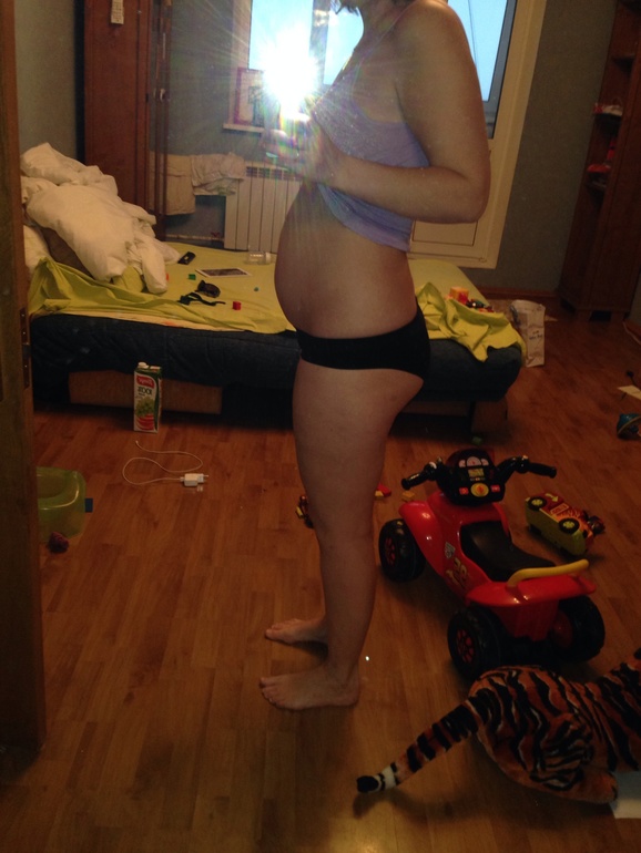 Девочки,как думаете,кто там?