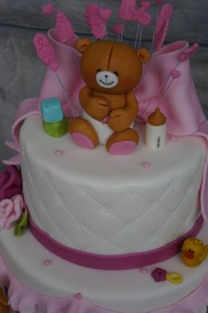 Тортик на годик...