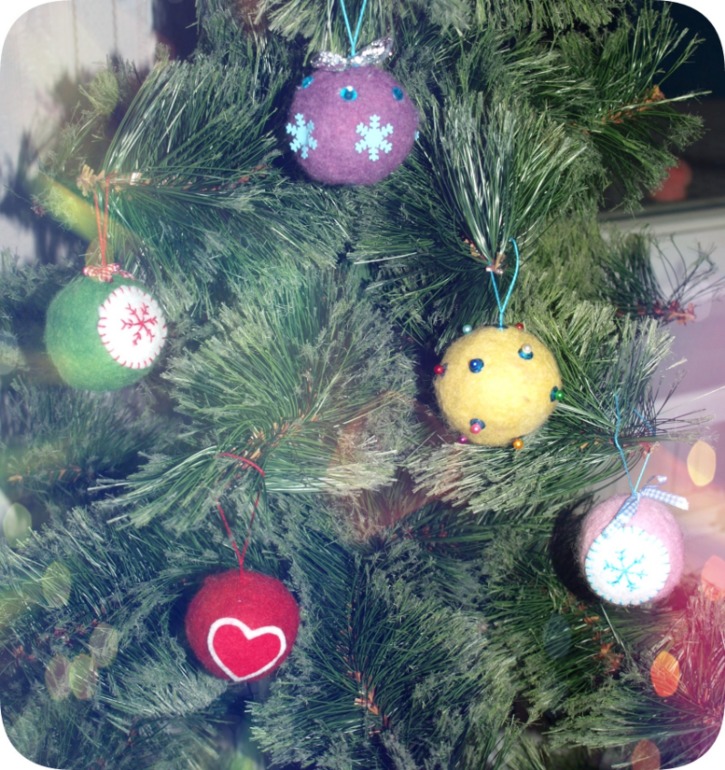 Новогодние шары из стиральной машины)