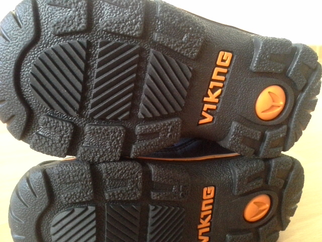 Новые Viking 27 размер.