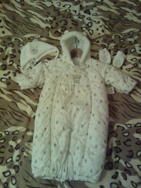 Комбинезон МазеКея 6-9 мес +шапка м.Коньково цена1200р