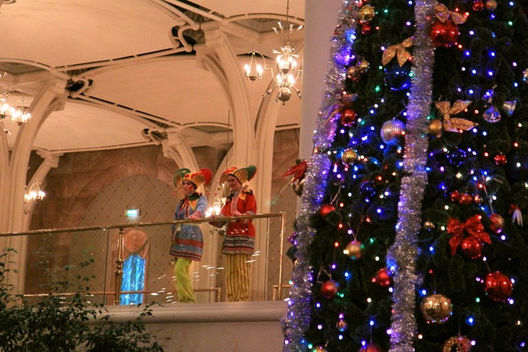 Елка в Храме Христа Спасителя.