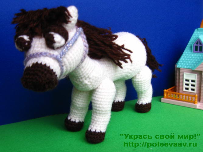 Лошадка к Новому 2014 году.