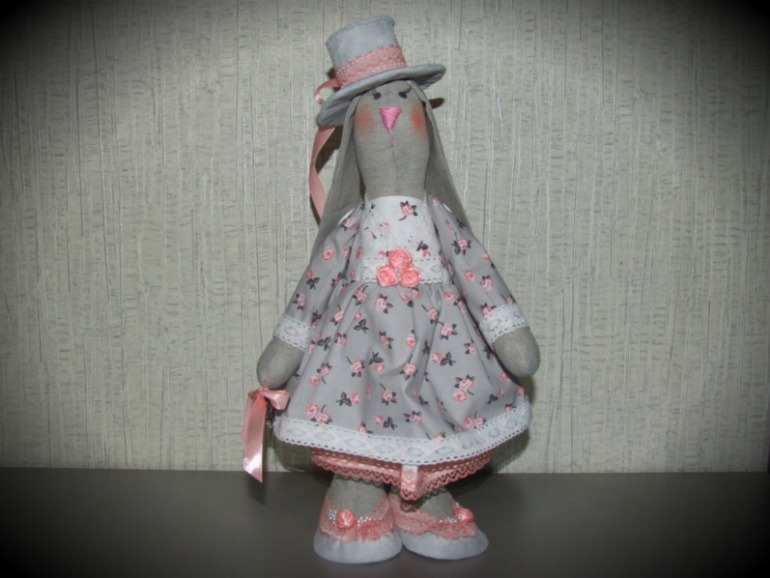 Серенькая зая