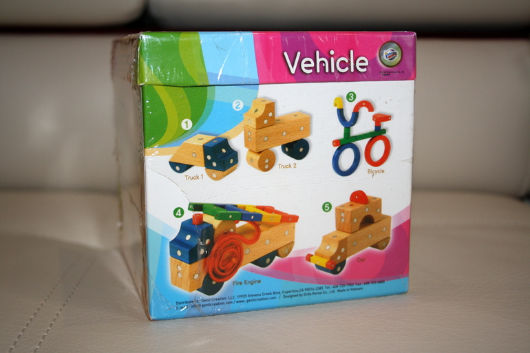 Djeco, Schleich, Larsen. Наши очередные приобретения.