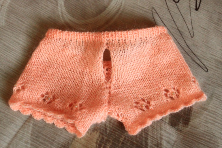 Платьице и штанишки для зайчика