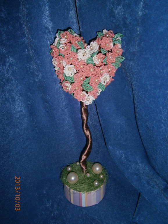 Дерево в виде сердца