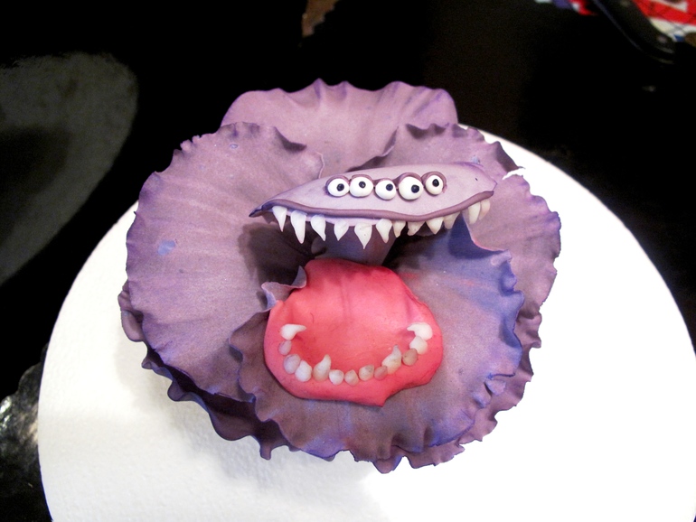 Угадайте про что торт?))))