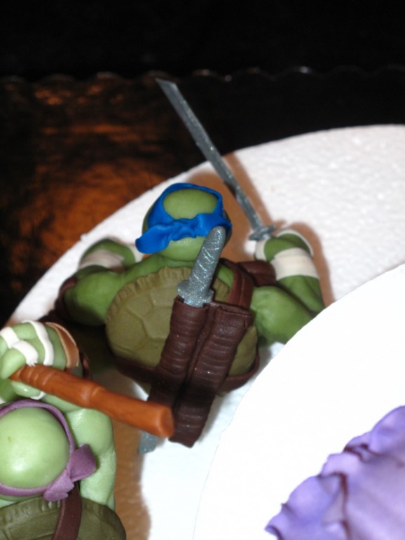 Черепашки Ниндзя. Битва с растением-пришельцем