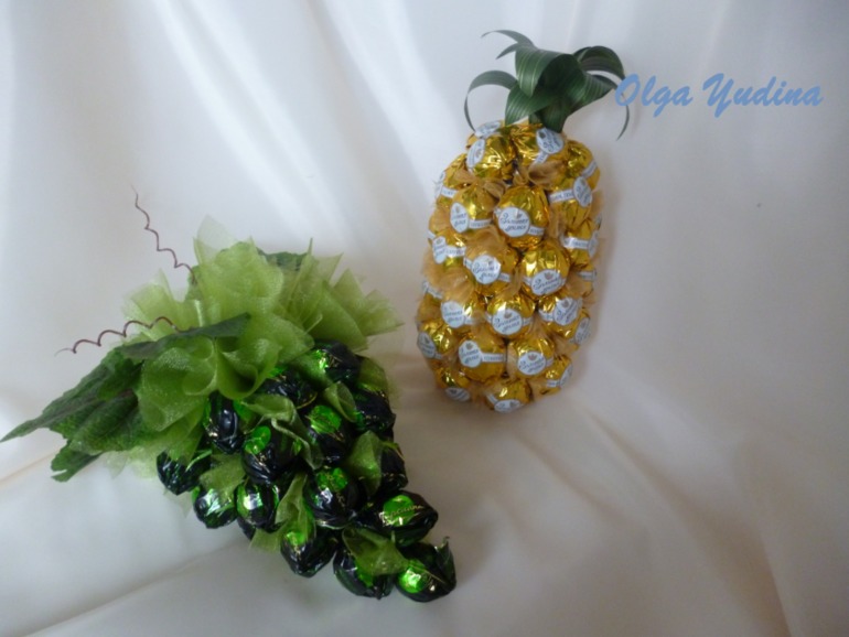 Летняя и корзинка и первый блин...точнее ананас