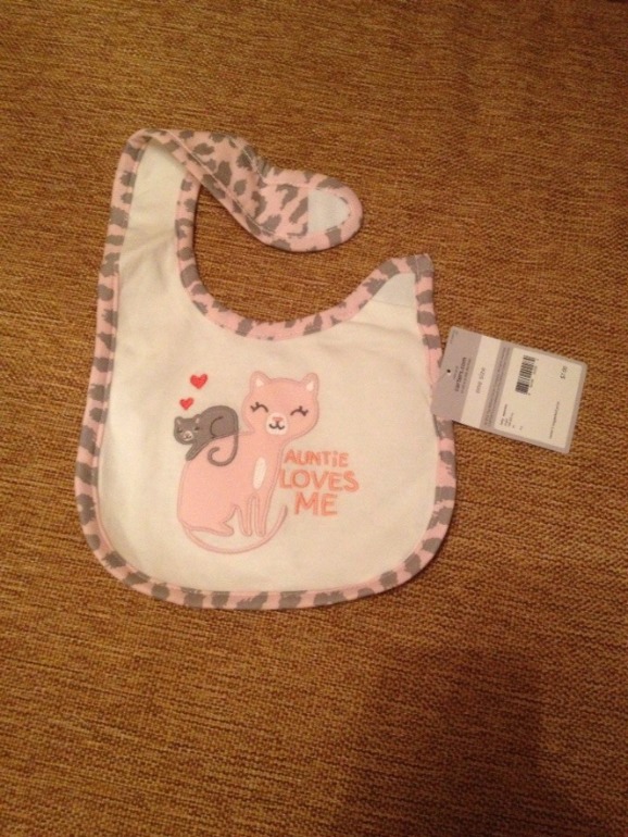 Первые вещички для малышки (Carters)