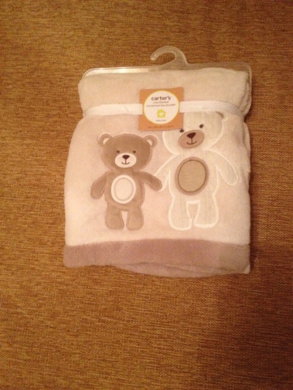 Первые вещички для малышки (Carters)