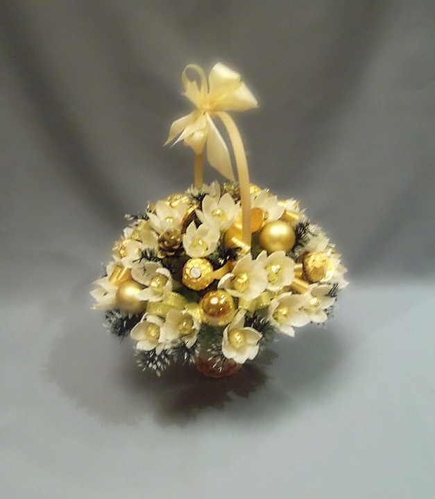 А здесь - новогоднее )