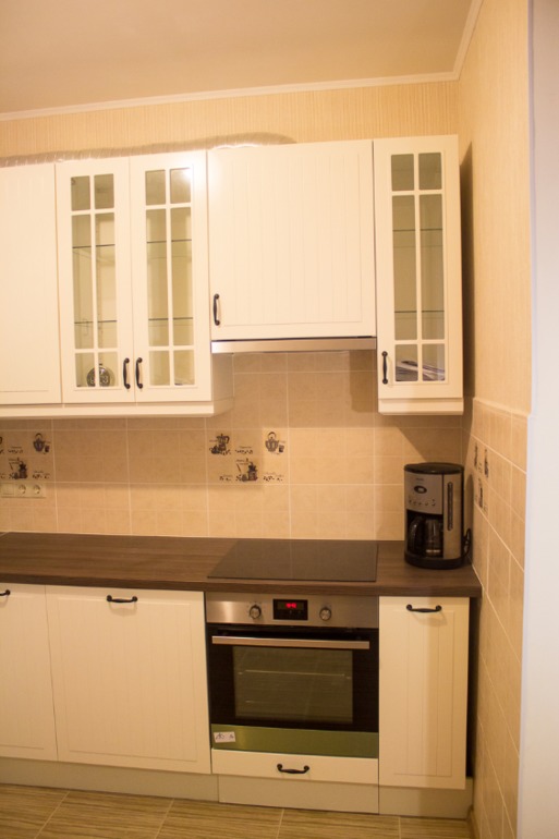 А вот какая вышла наша кухня