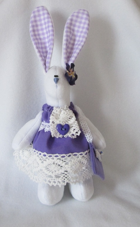 Фиалковая зайка:)