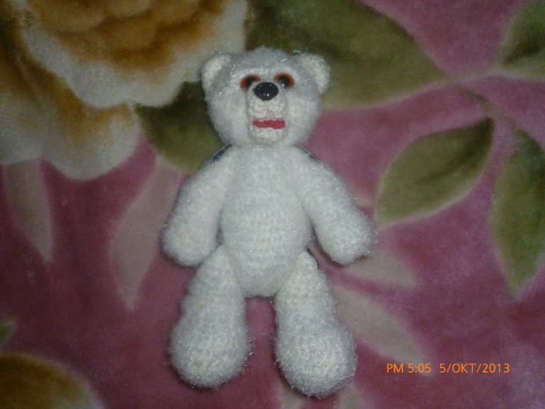 белый мишка