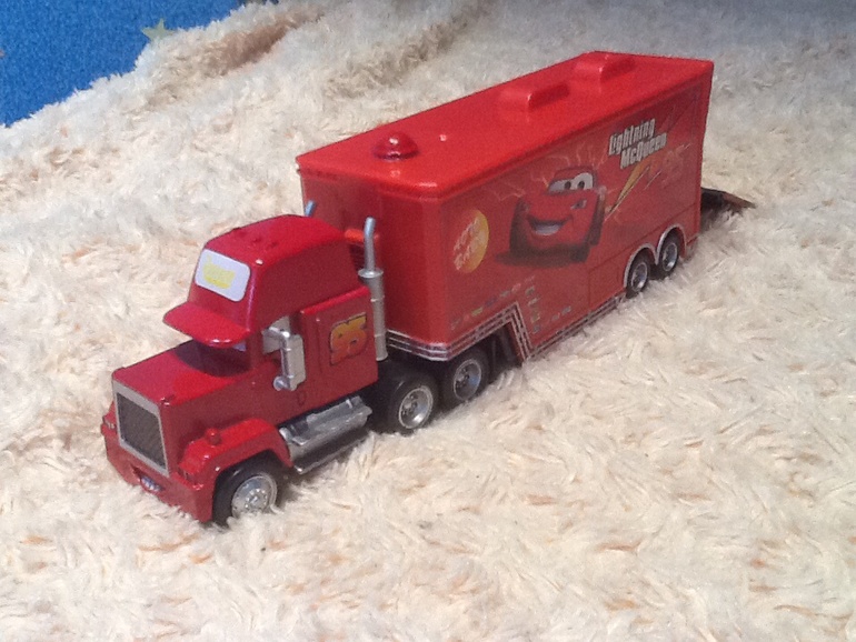 Приехала наша машинка