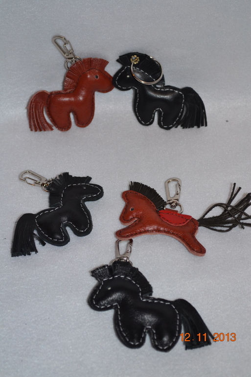 И только лошади летают вдохновенно!