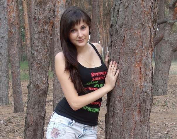 С каким цветом волос и стрижкой мне бы было хорошо? нужен Ваш совет))