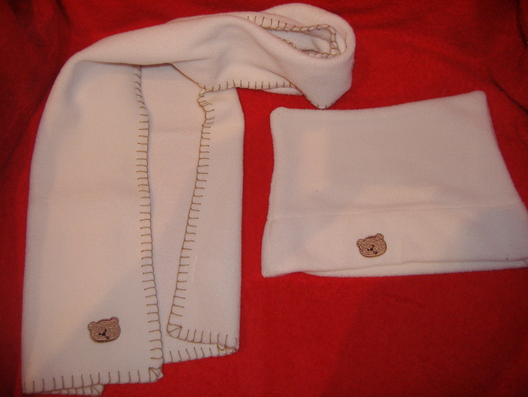 Шапки разные, новые и б\у обменяю или продам м. Царицыно, Тверская и по договоренности. Почте нет!