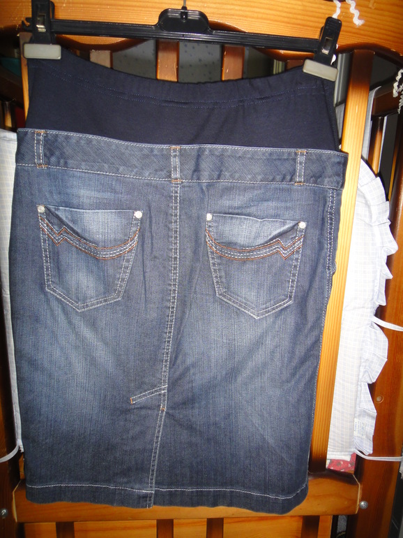 Вещички для дюймовочки-беременяшки. Размер 42. Москва. М Академическая.