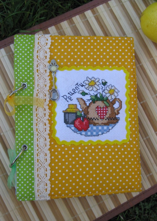 Кулинарный блокнот или вышивка в ход